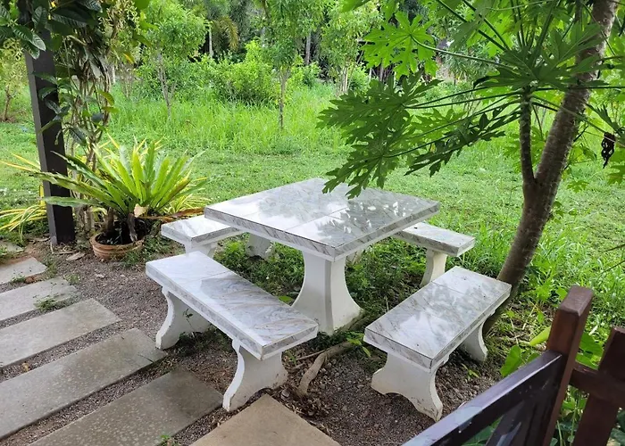Cozy Farm Suanphueng วันหยุดที่บ้าน