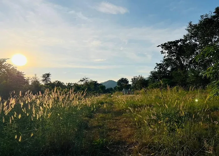 วันหยุดที่บ้าน Cozy Farm Suanphueng *