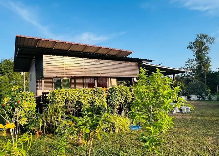วันหยุดที่บ้าน Cozy Farm Suanphueng สวนผึ้ง